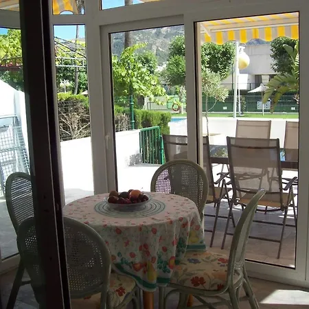 Lejlighed In Albir Within A Residential Complex